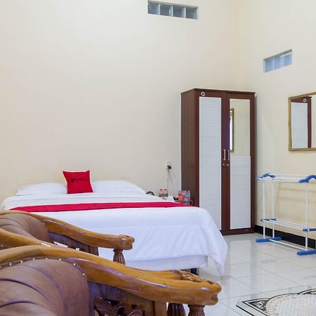 Reddoorz @ Pataruman Garut Exterior photo