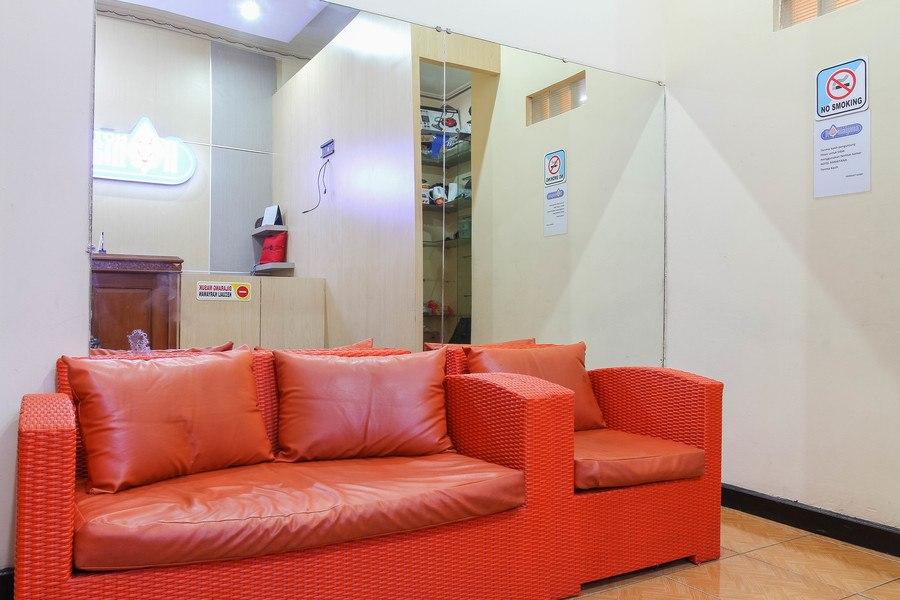 Reddoorz @ Pataruman Garut Exterior photo