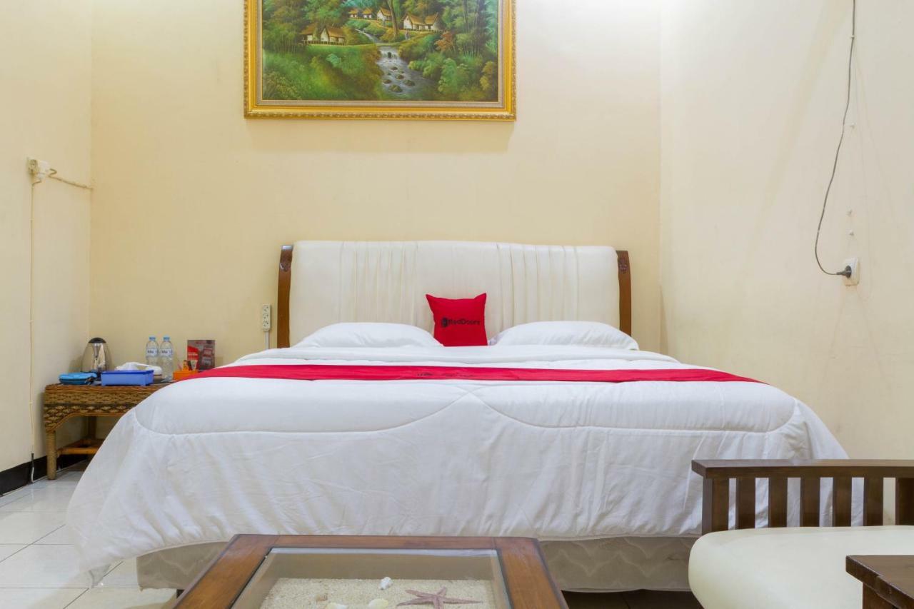 Reddoorz @ Pataruman Garut Exterior photo